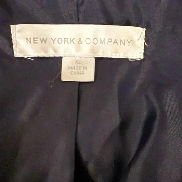 New York & Company Women's Navy Blue Jacket, Gold Zippers, Two Pockets, Size XL - Picture 2 of 11